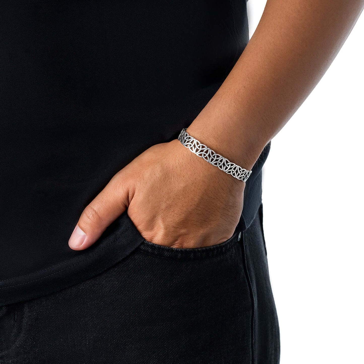 925 Sterling Silver Triquetra Knots Bangle - SilverMania925