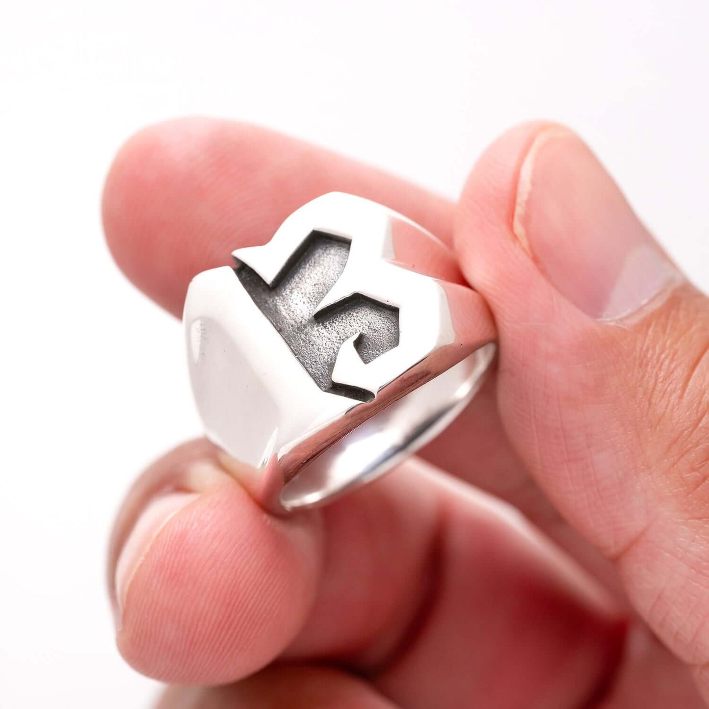 925 Sterling Silver Outlaws 13 Biker Ring - SilverMania925