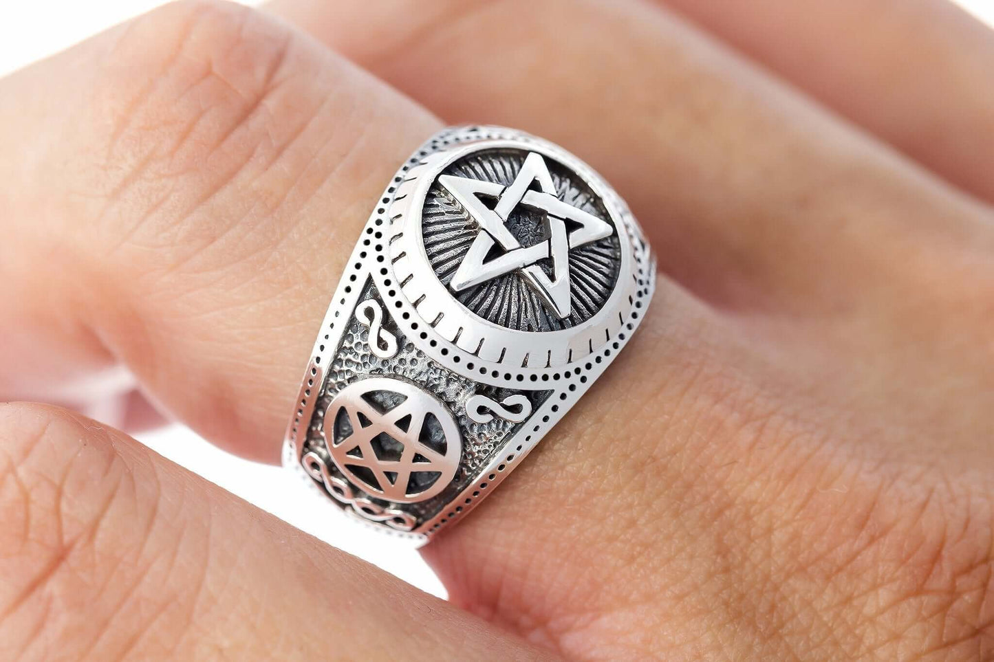 925 Sterling Silver Pentagram Satanic Ring - SilverMania925