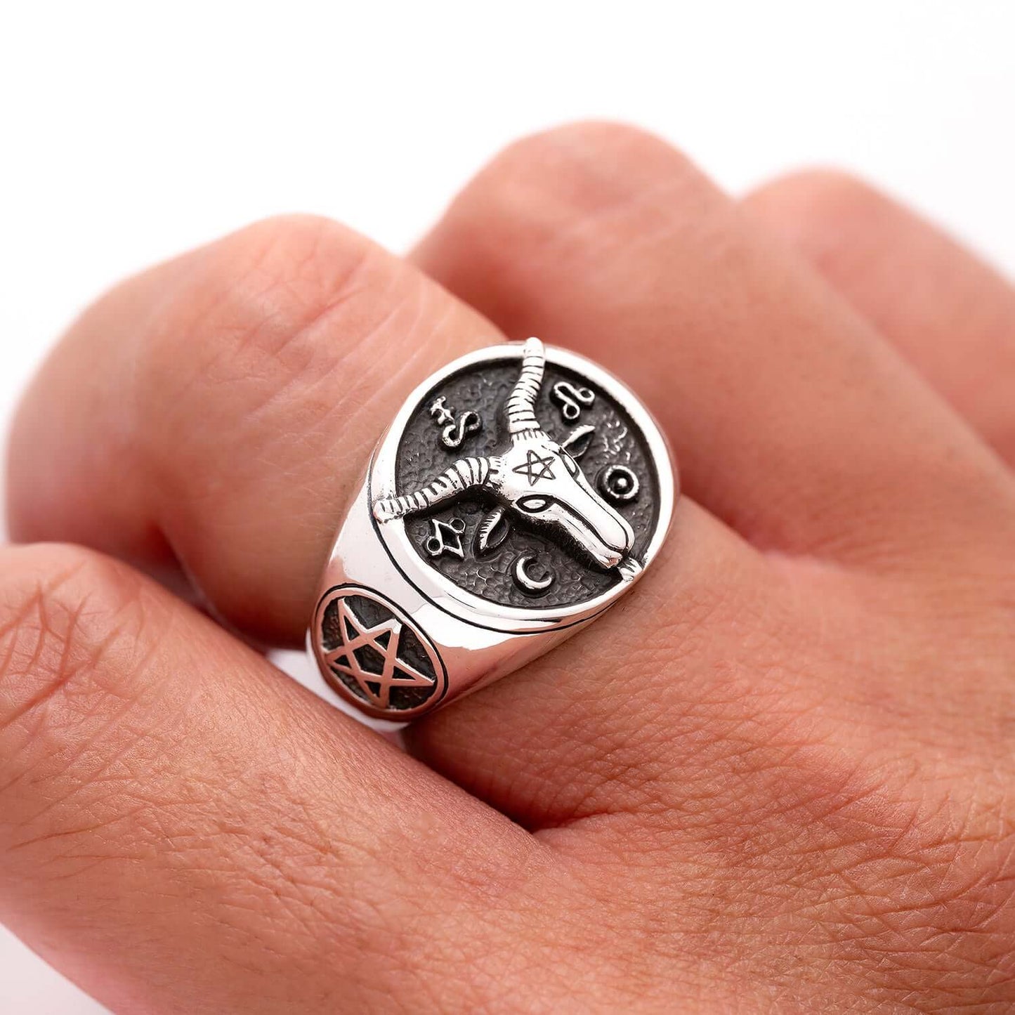 925 Sterling Silver Goat of Mendes Ring with Pentagram - SilverMania925