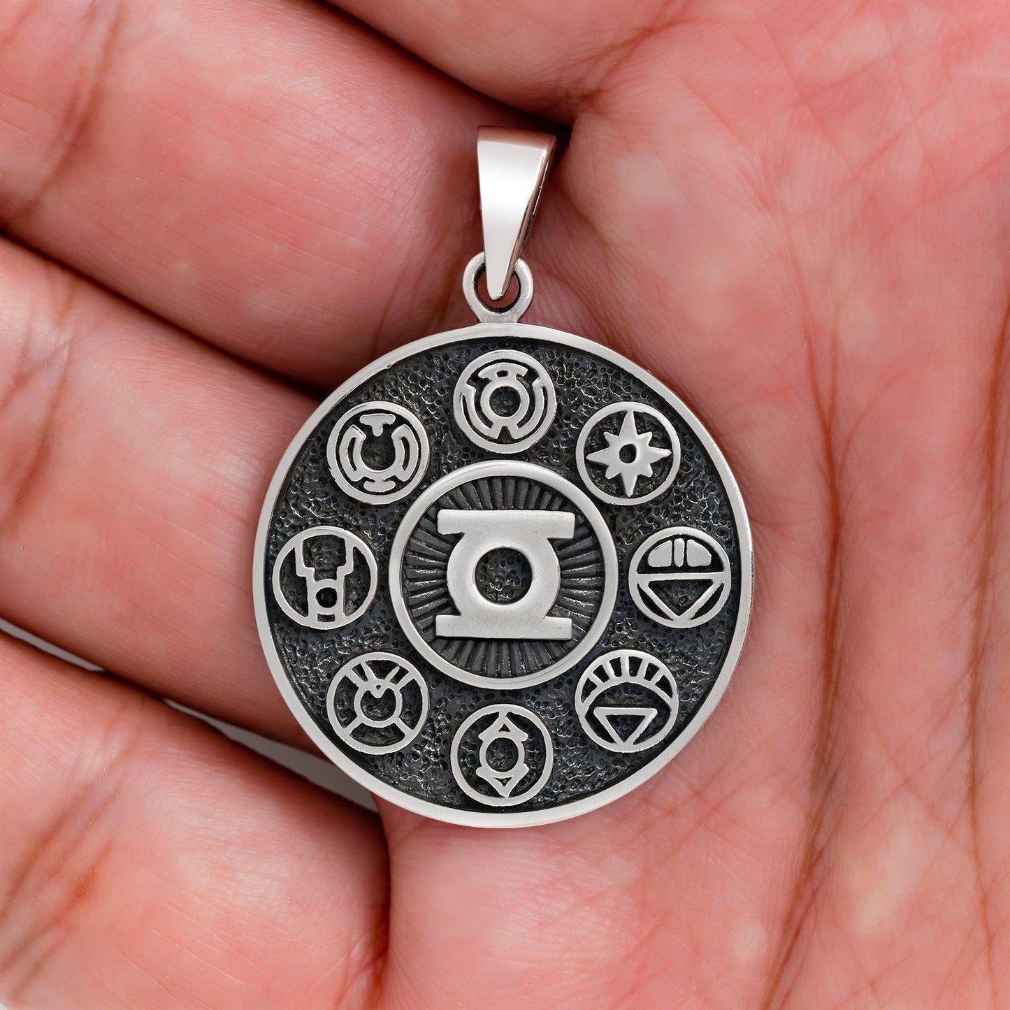 Sterling Silver Green Lantern American Comics Superhero Pendant - SilverMania925