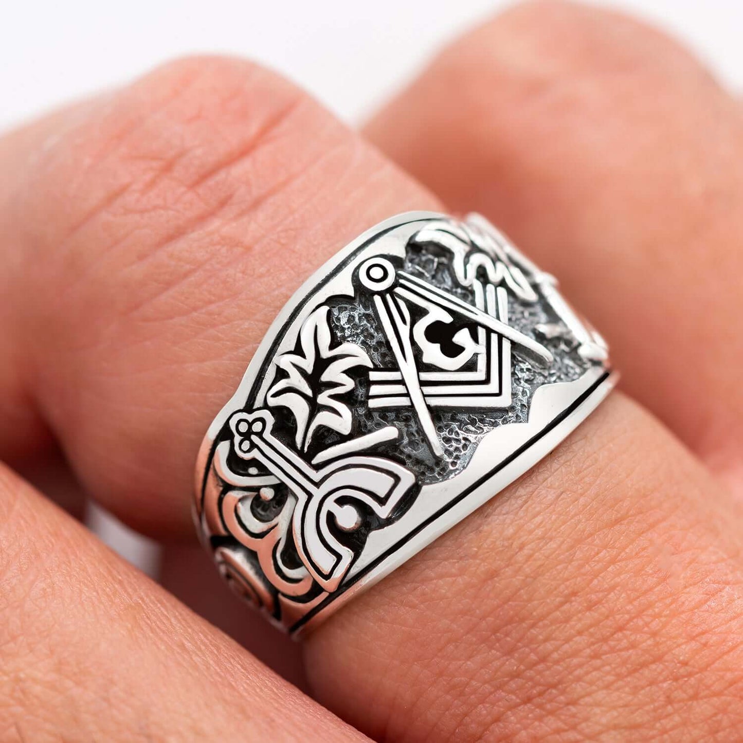 925 Sterling Silver Cigar Band Style Masonic Ring - SilverMania925