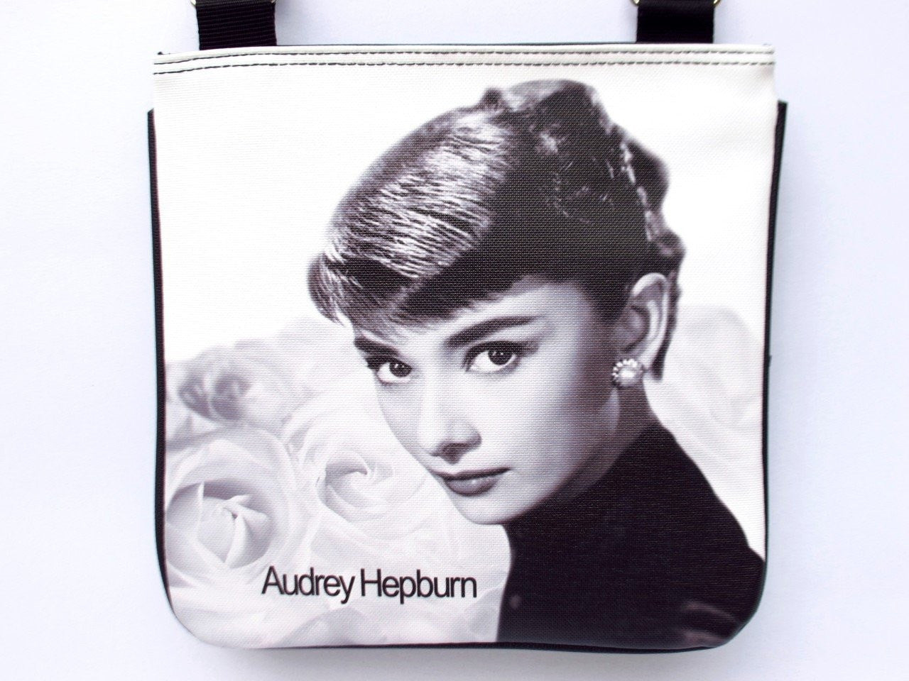 Audrey Hepburn Retro Messenger Bag - SilverMania925