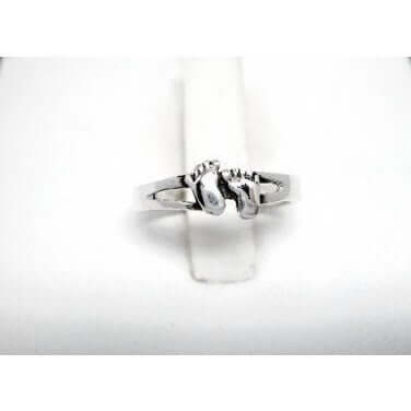 925 Sterling Silver Happy Feet Adjustable Pinky Toe Ring - SilverMania925