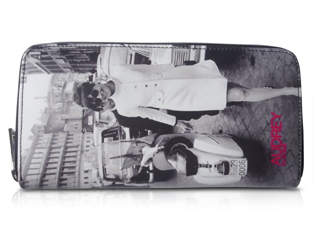 Audrey Hepburn In Rome Travel Wallet - SilverMania925