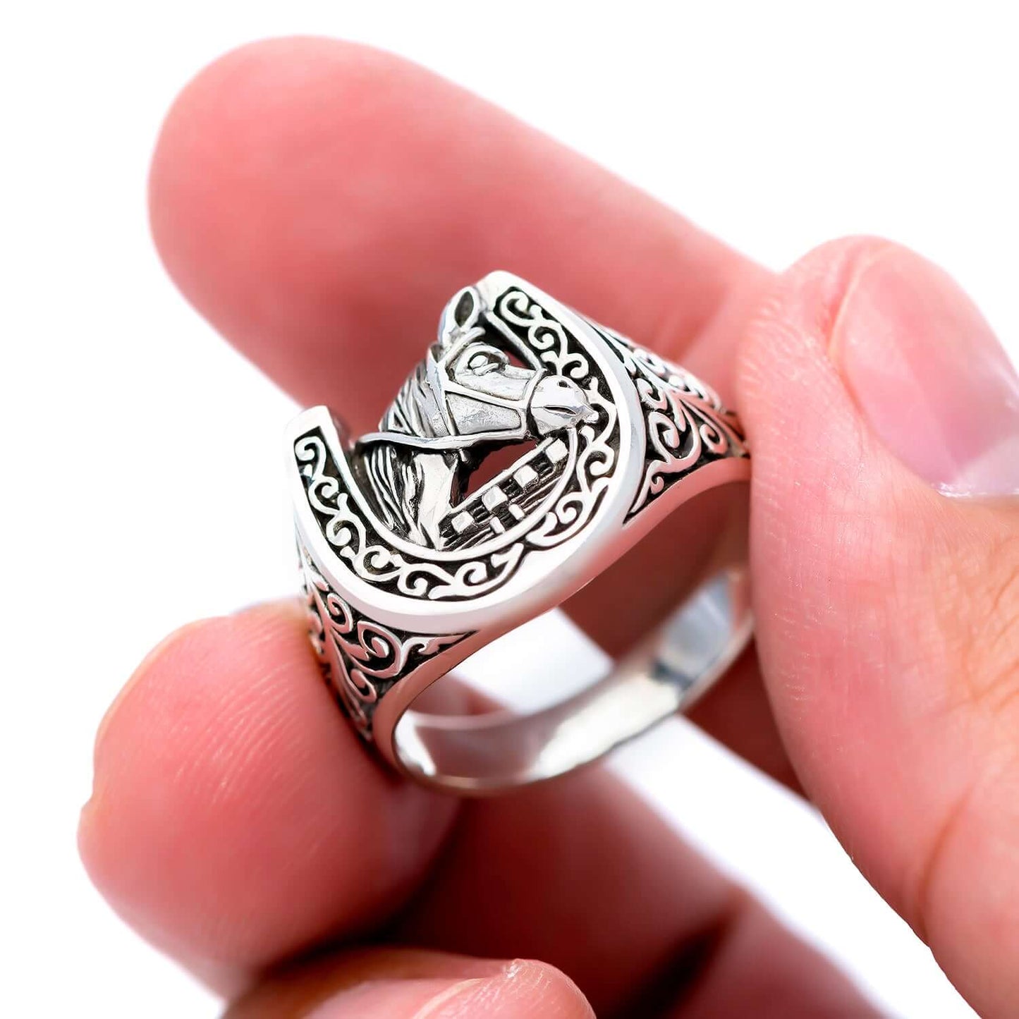 925 Sterling Silver Lucky Horseshoe Ring - SilverMania925