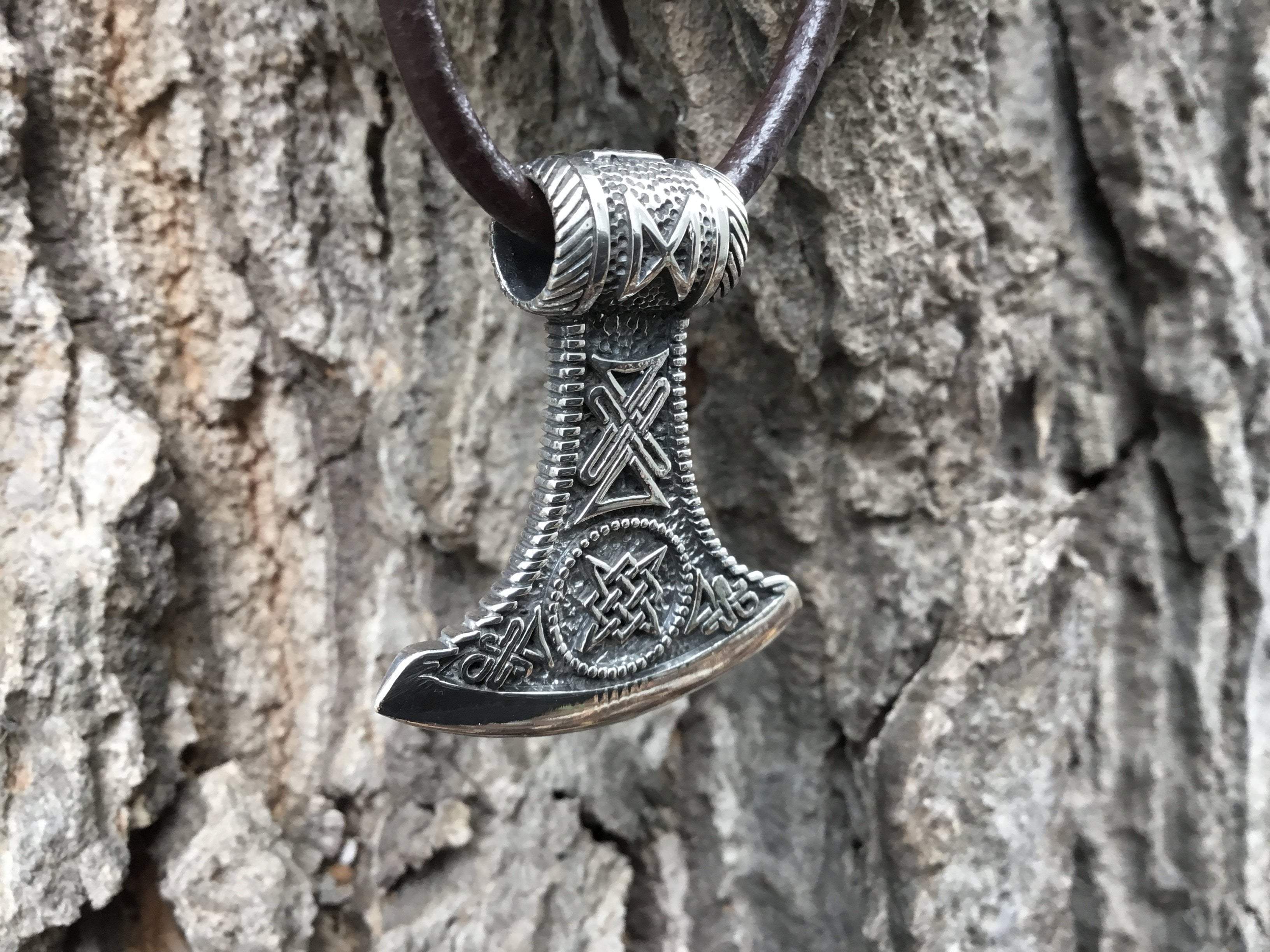 925 Sterling Silver Viking Knotwork Axe Double Sided Amulet - SilverMania925