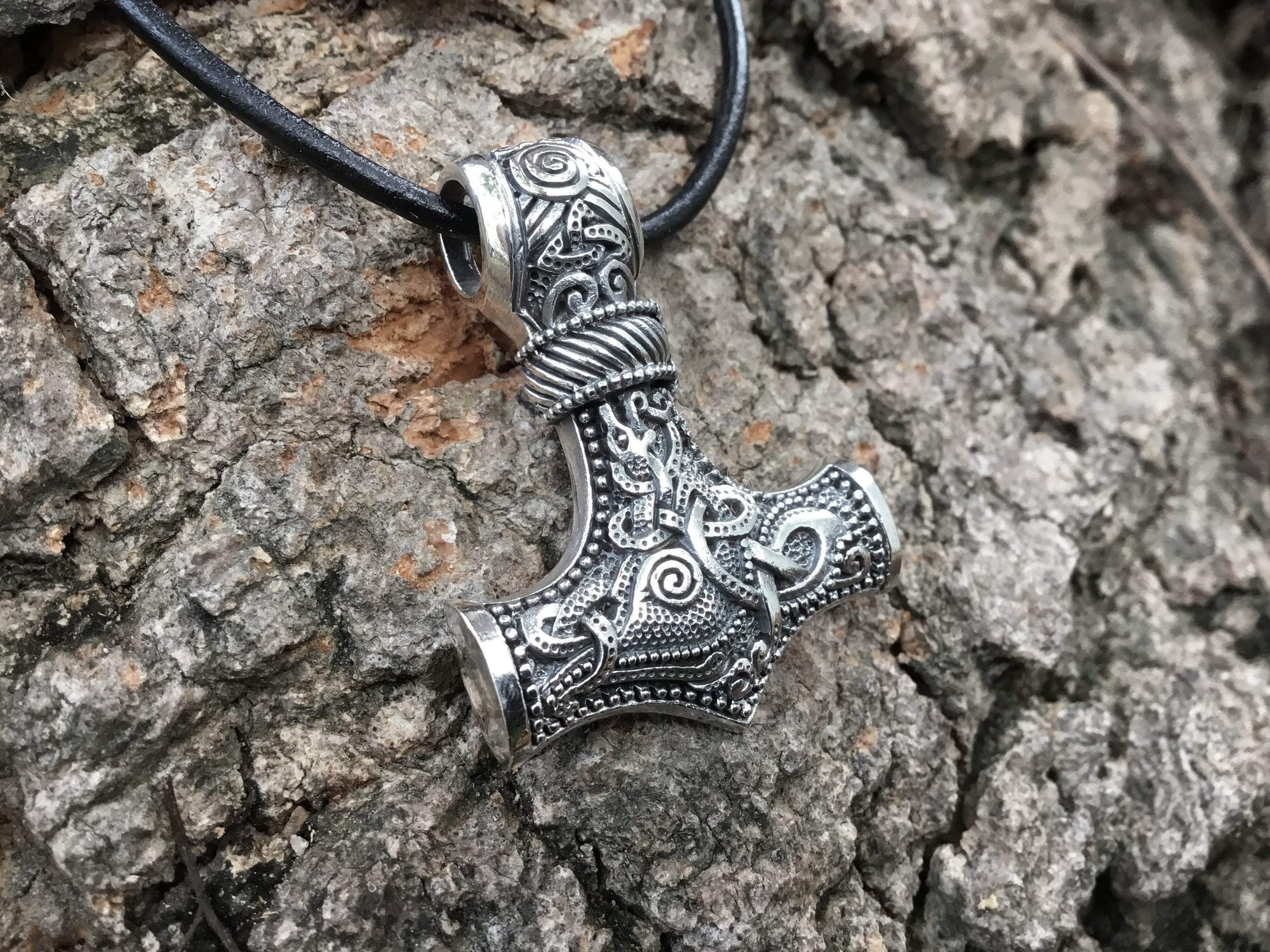 925 Sterling Silver Viking Knotwork Mjolnir Legendary Pendant