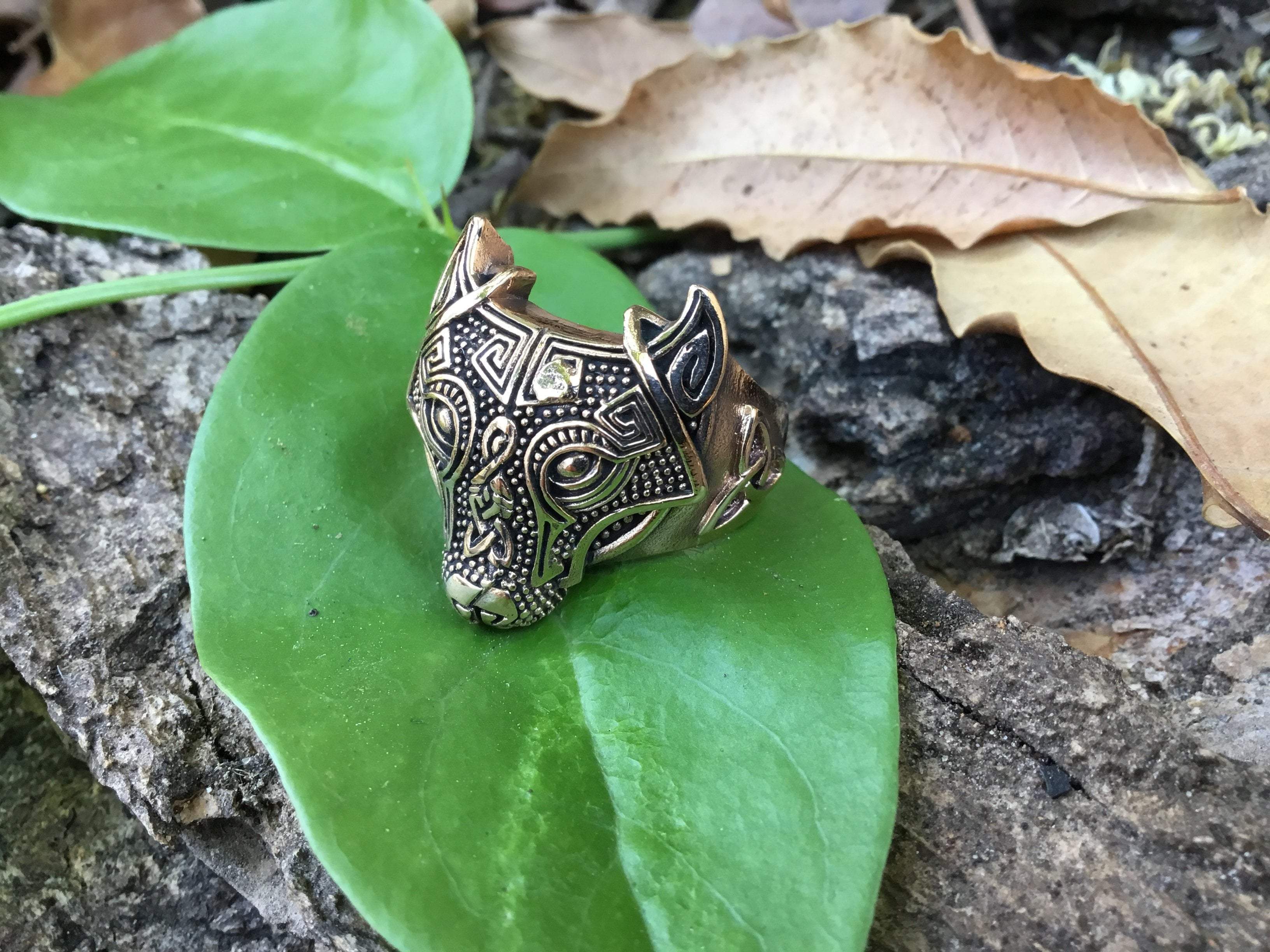 Viking Wolf Head Ring Handcrafted from Bronze - SilverMania925