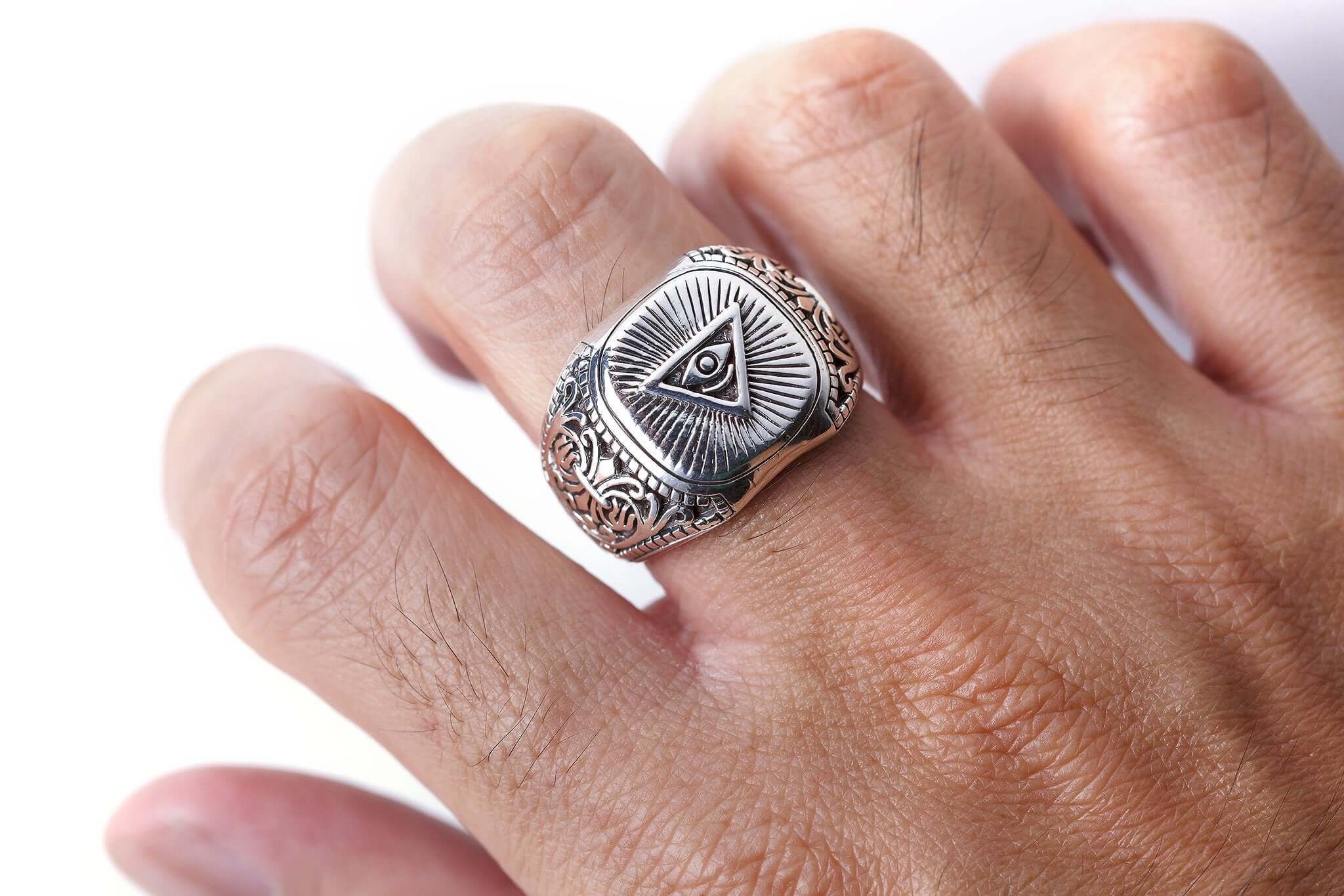 925 Sterling Silver Pyramid Masonic Freemasonry Illuminati Eye of Horus Ring - SilverMania925